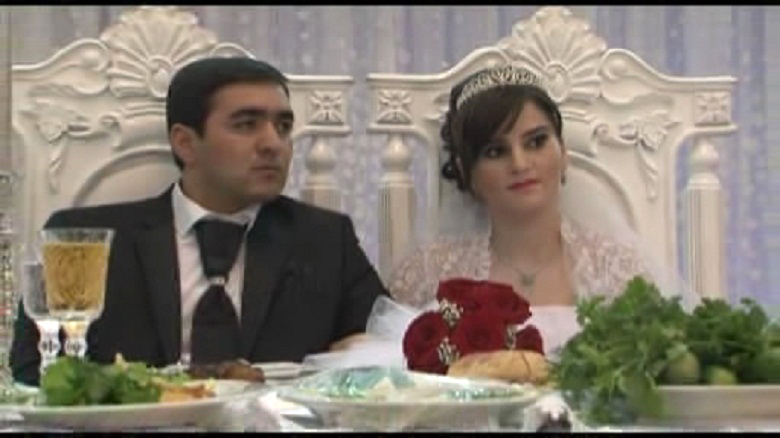 Xanəndə subaylıqa əlvida  dedi 